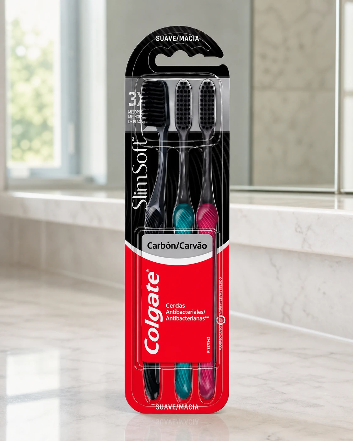 Colgate Kit Escovas Dentais Slim Soft (3 unidades)