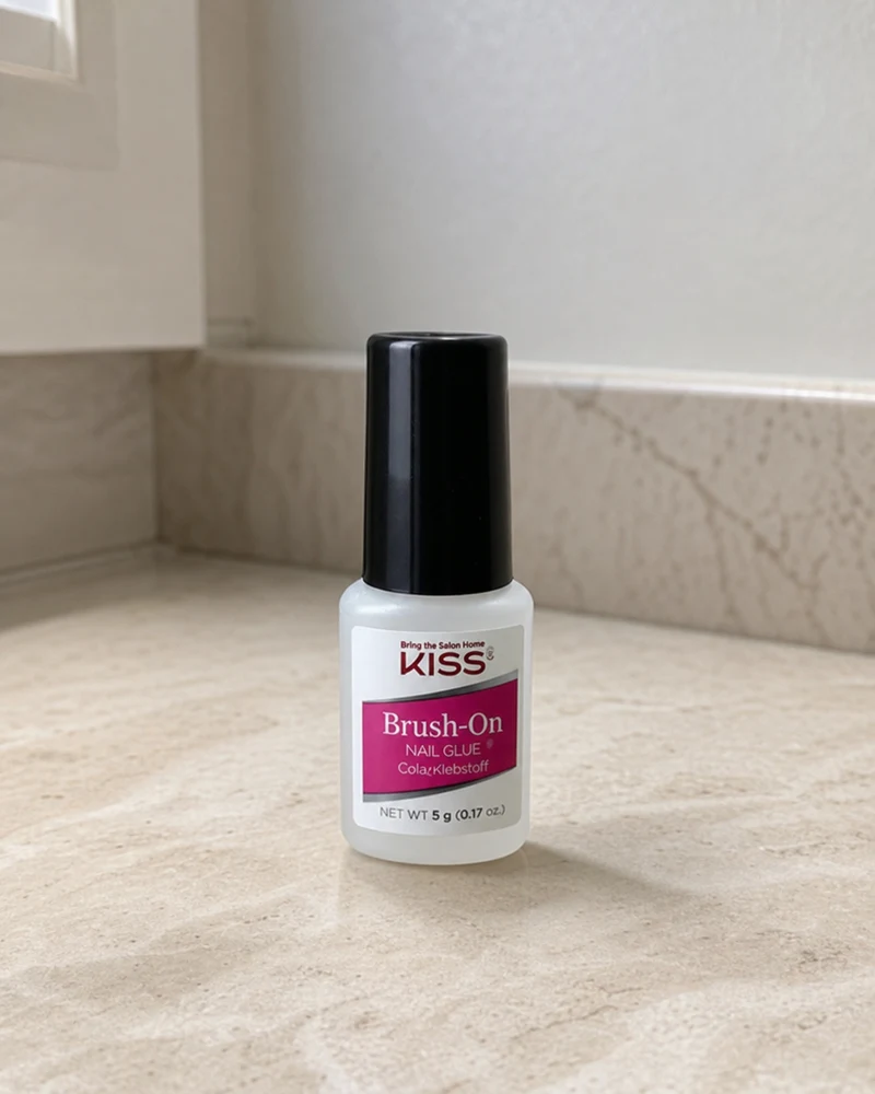 Kiss New York Kiss New York Cola para Unhas Postiças Brush-On Gel 5g