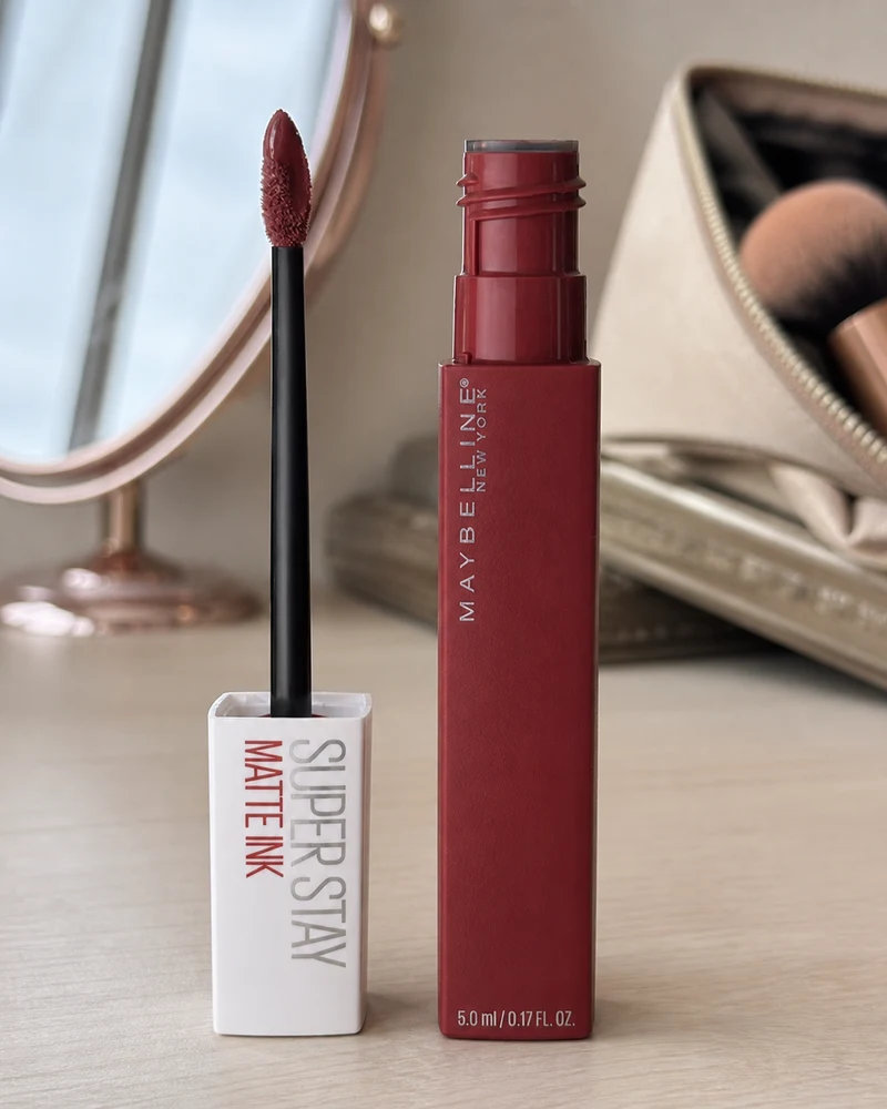 Maybelline SuperStay Matte Ink batom líquido cor 50 Voyager 5 ml