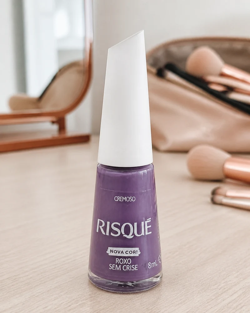 Risqué esmalte cremoso Roxo Sem Crise 8 ml