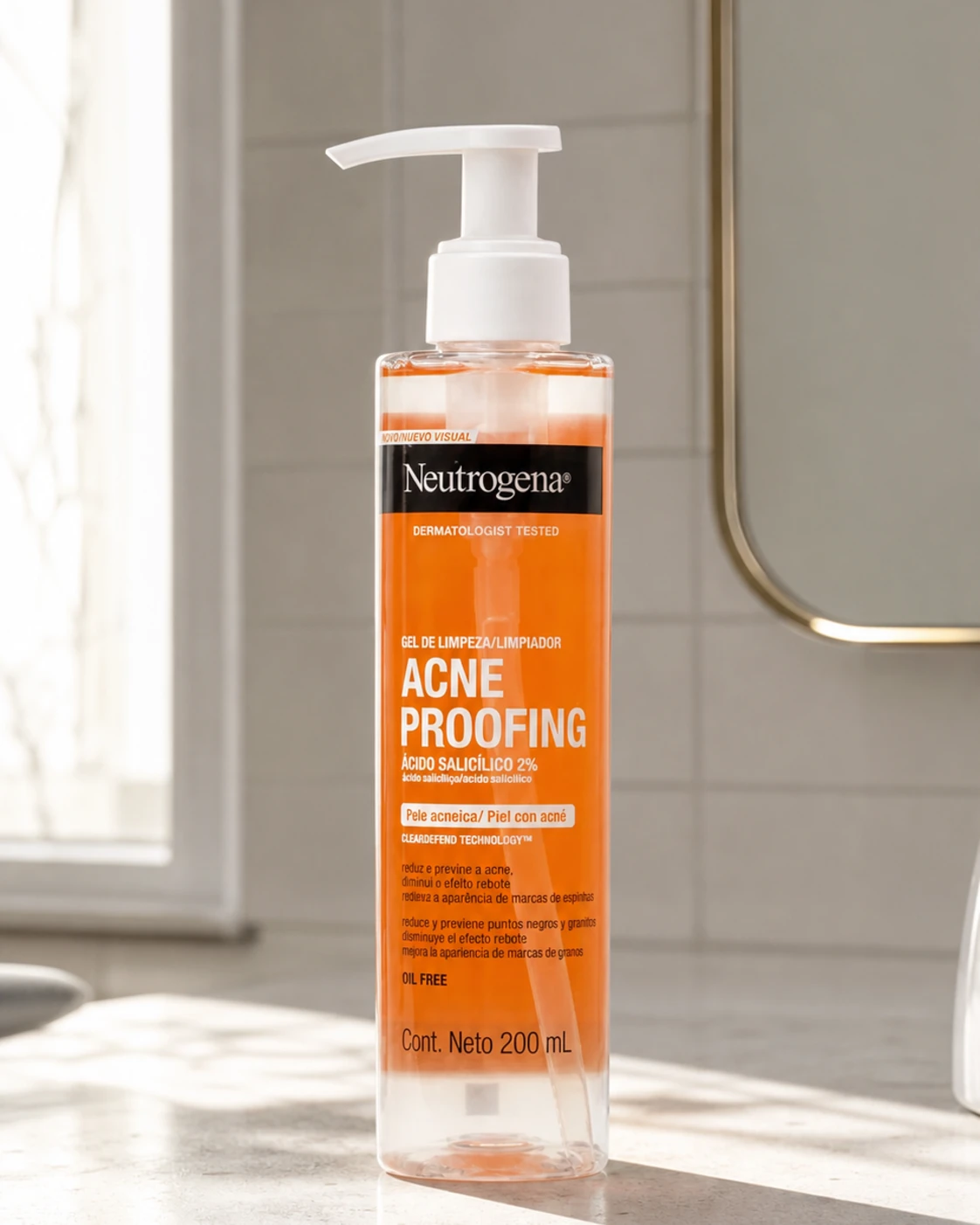 Neutrogena Gel de Limpeza Facial Oil-Free — 200 ml